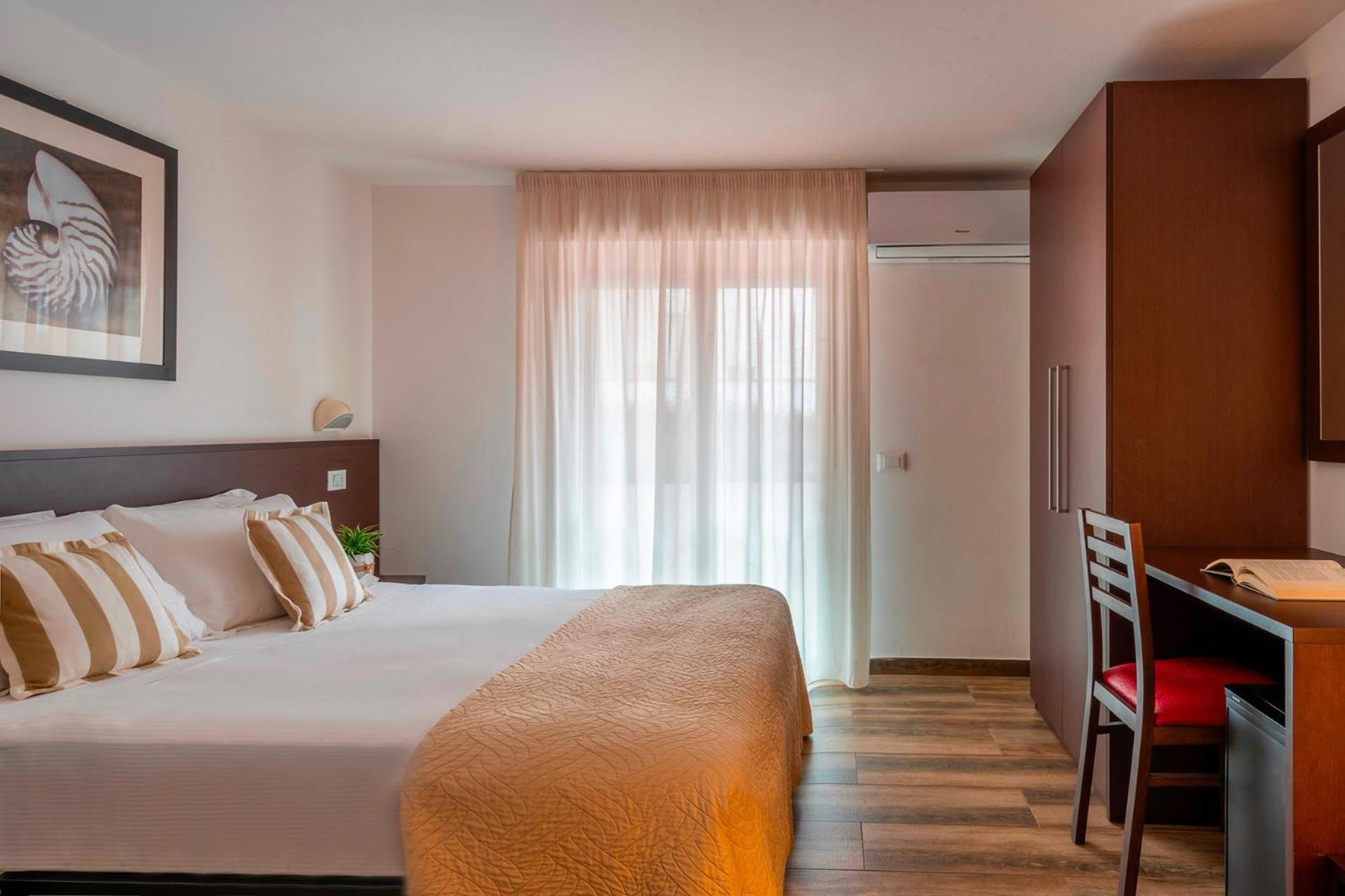 Hotel Carmen Riccione Exterior foto
